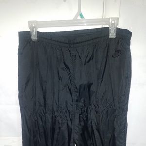 Nike wind breaker women pants size m